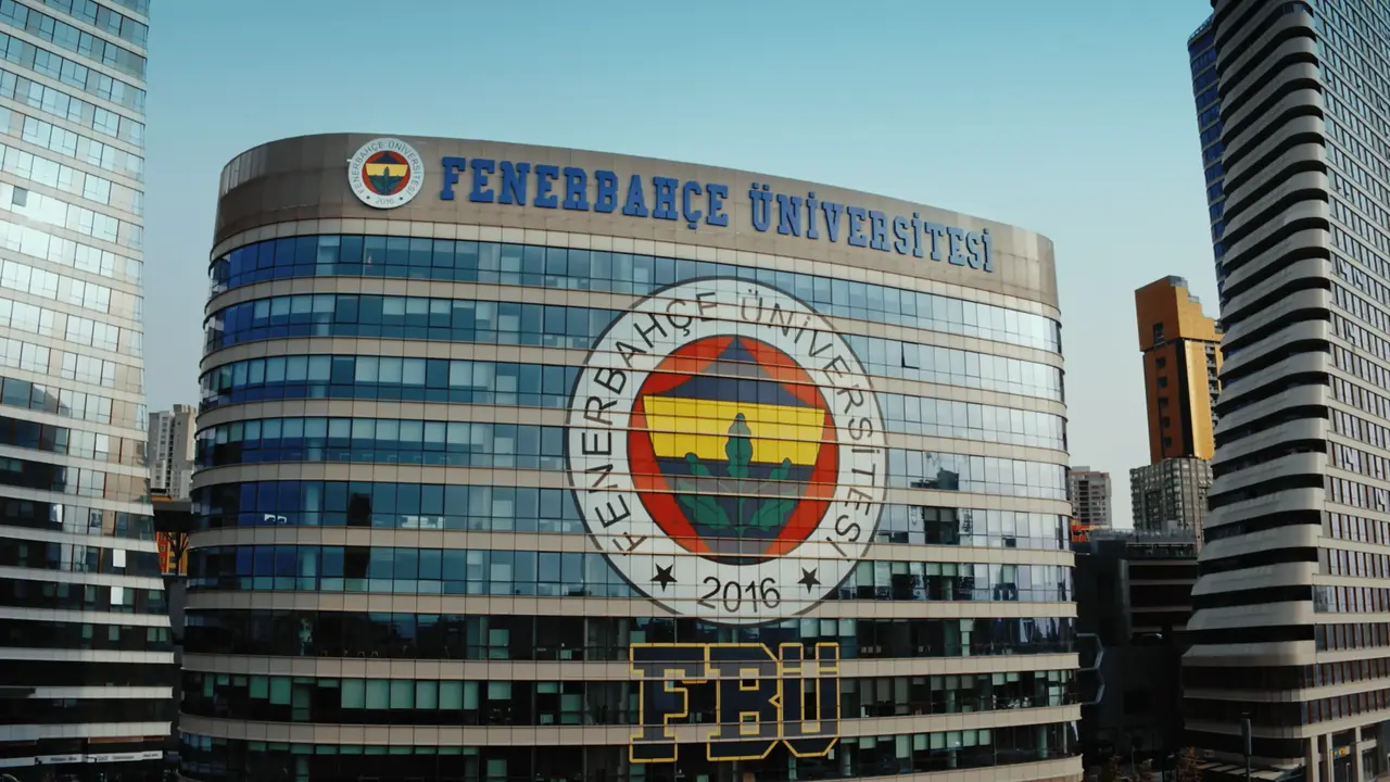 İstanbul Fenerbahçe Üniversitesi