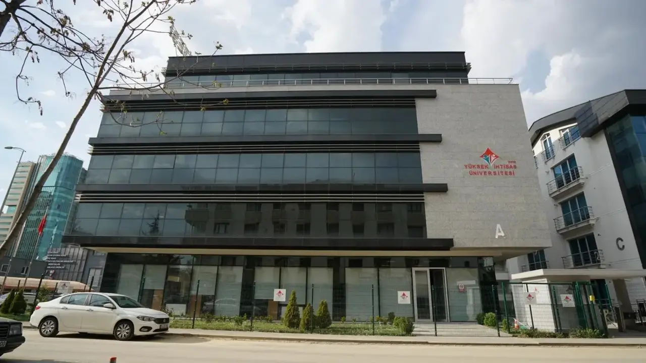 Yüksek İhtisas Üniversitesi