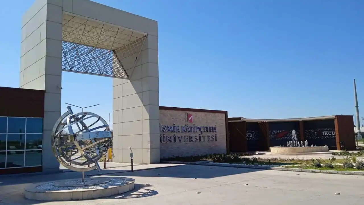 İzmir Katip Çelebi Üniversitesi