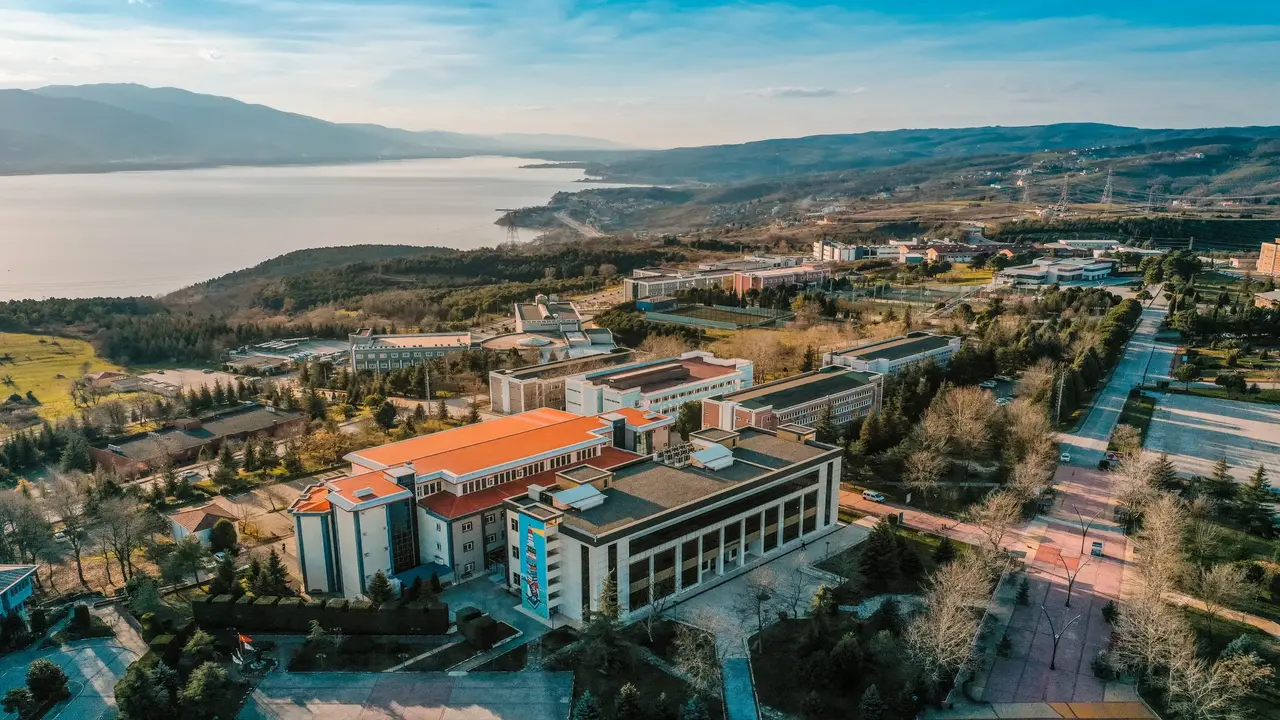 Sakarya Üniversitesi