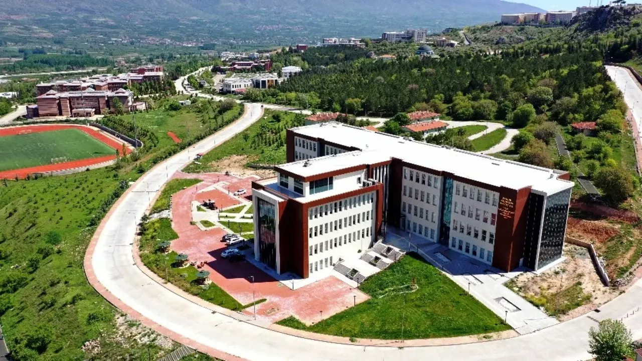Tokat Gaziosmanpaşa Üniversitesi